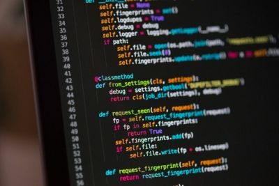 Meta lança ferramenta de programação com IA para enfrentar OpenAI e Anthropic